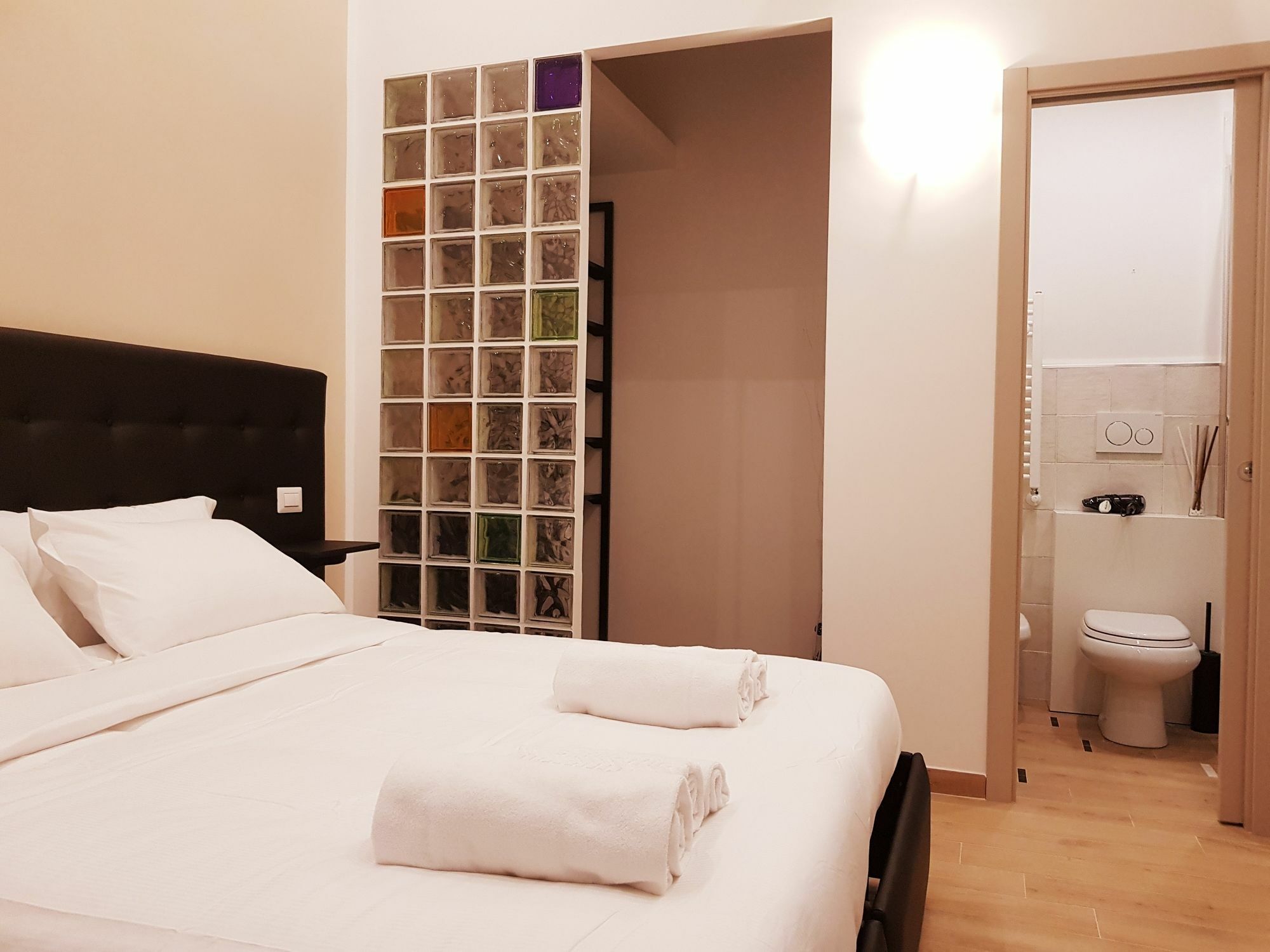 Cairoli Rooms Rome Exterior photo